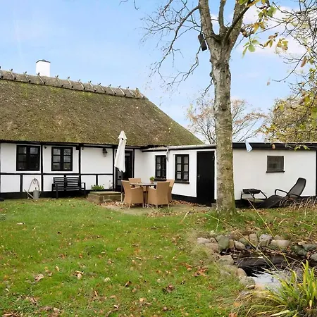 Cosy Half-timbered House On Lolland Nyaraló *